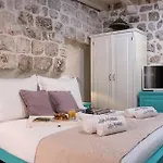 Auroom بيت ضيافة *