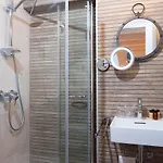 بيت ضيافة Auroom