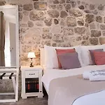 Auroom Gostinjska kuća
