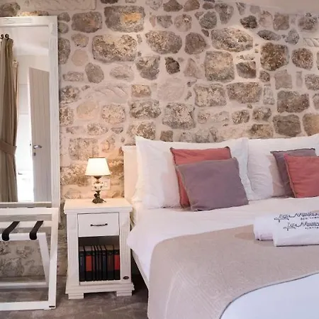Auroom Guest house