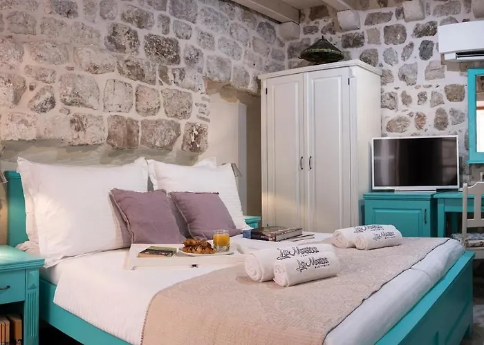 Auroom Affittacamere *