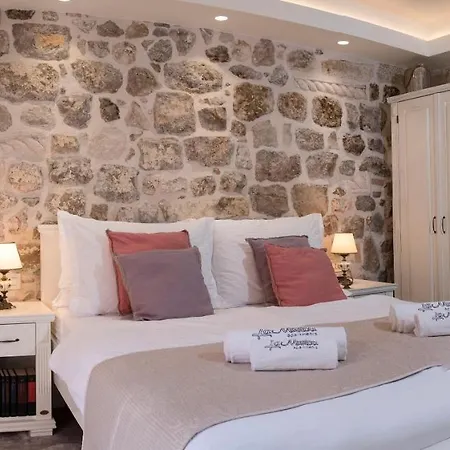 Gostinjska kuća Auroom